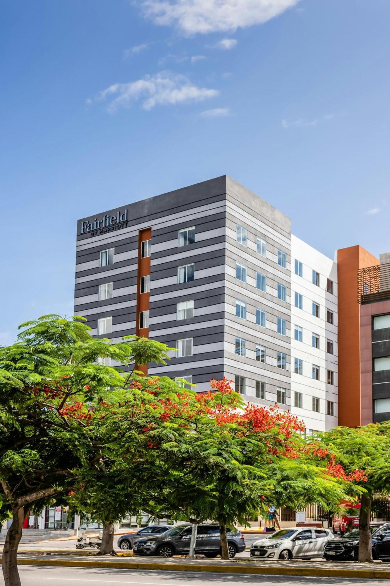 Fairfield By Marriott Inn & Suites Cancun Downtown Exterior foto